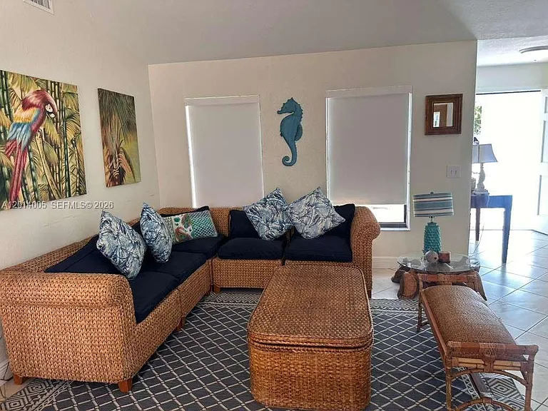 1280 SW Jacqueline Ave — Photo 10