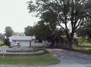 23547 Shake Rag Rd, Danville, IL 61834