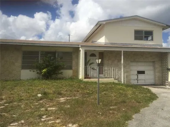 1491 NW 196th St, Miami Gardens, FL 33169