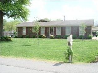 189 Taft Dr, Clarksville, TN 37042