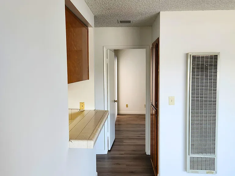 827 Grand Ave — Photo 26