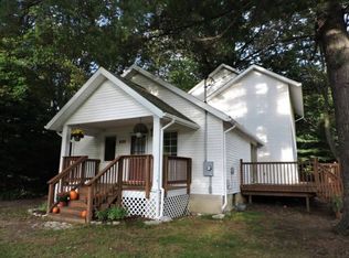 620 Smith Rd, Midland, MI 48640