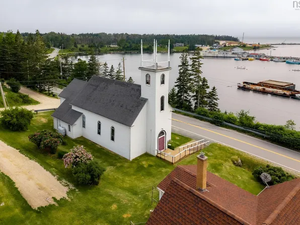 4936 Highway 329, Blandford, NS B0J 1T0