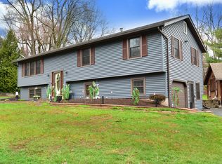 10 Adam Hl, Windsor, CT 06095