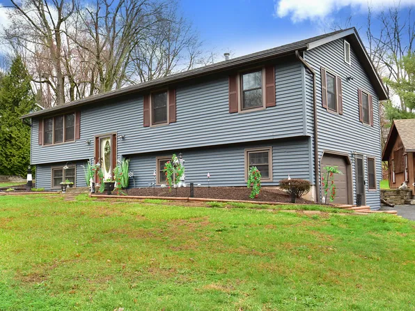 10 Adam Hill, Windsor, CT 06095