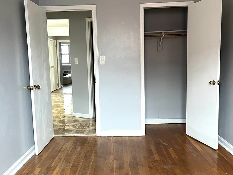 3203 Tenbroeck Ave #2 — Photo 10
