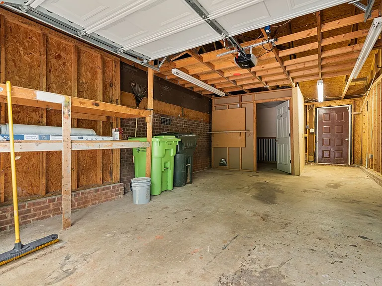 6716 Glendower Rd #A — Photo 39