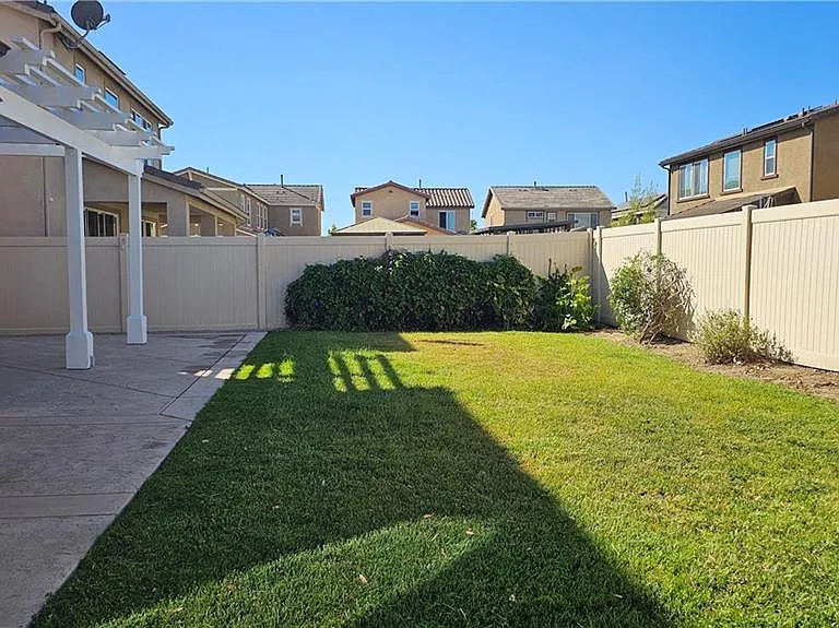 526 Seine River Way — Photo 15