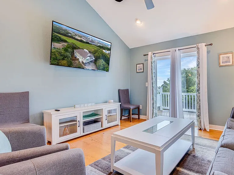 5209 Lunar Dr — Photo 7