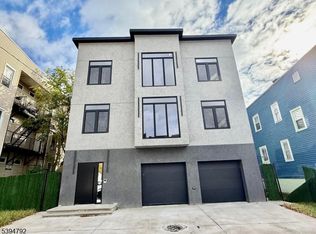 210 22nd St, Irvington, NJ 07111