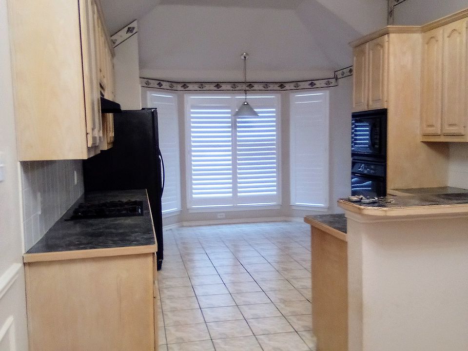 2nd image of 1205 Pegasus Dr