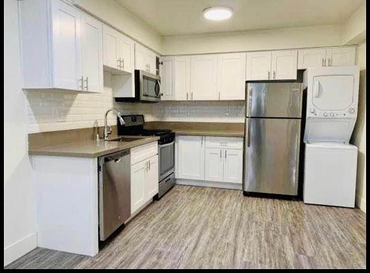 1st image of 13607 Cordary Ave #143