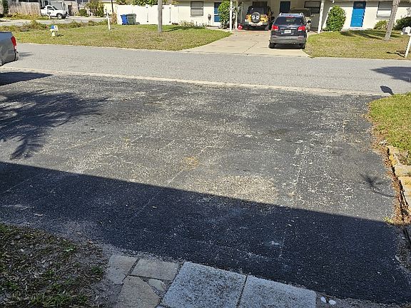 4th image of 5306 Murdock Ave #5306