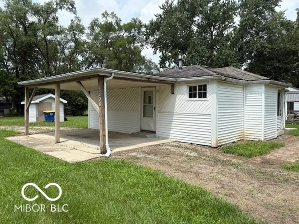 2101 N Macedonia Ave, Muncie, IN 47303