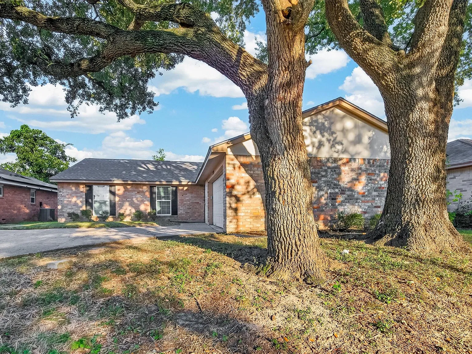 3 bed, 2.0 bath, 1664 sqft, $1,750 — Photo 3