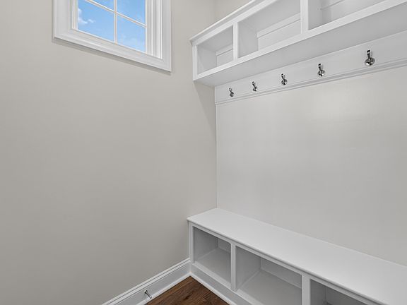 5th image of 724 Westec Way