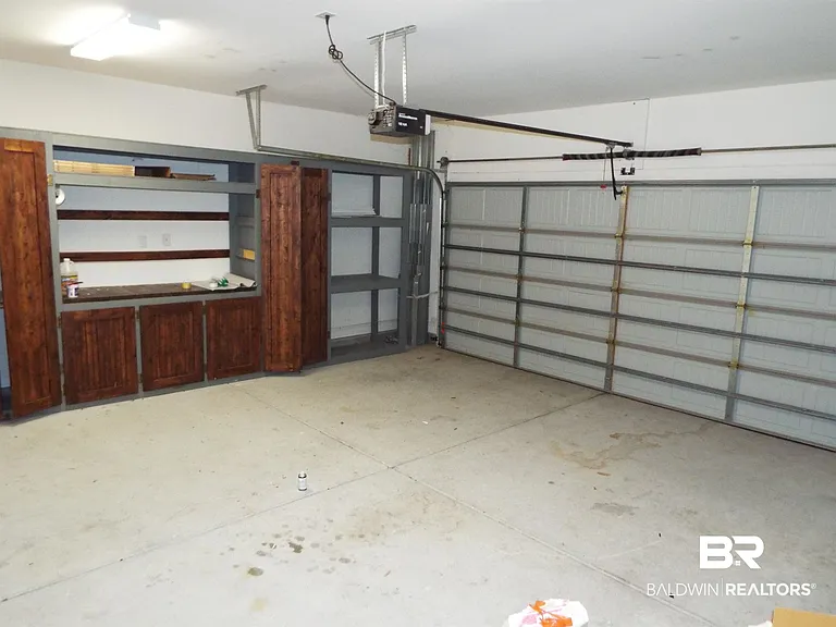 8813 Asphodel Ln — Photo 13