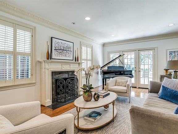 5th image of 4504 Beverly Dr