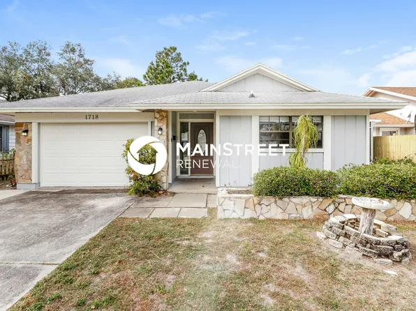 1718 Tall Pines Dr, Largo, FL 33771