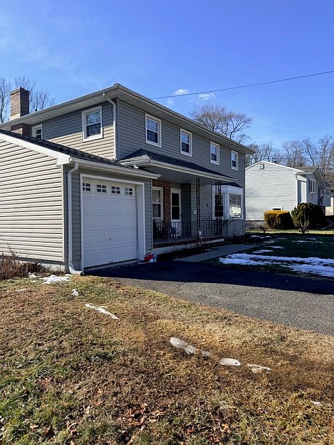1st image of 9 Glenn Ct Unit A