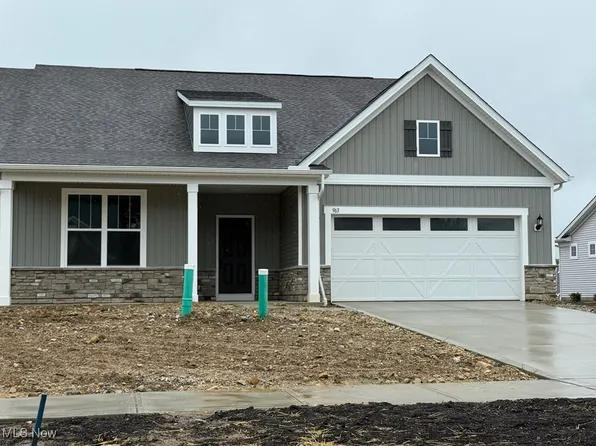 963 Arthur Trl, Aurora, OH 44202