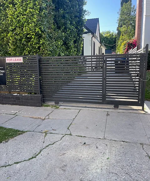 4177 Fair Ave — Photo 3