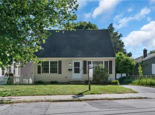 815 Elm St, Woonsocket, RI 02895