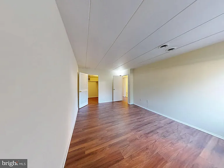 2622 Fort Farnsworth Rd #216 — Photo 20