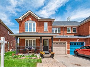 764 Craighurst Ct, Pickering, ON L1X 2W9