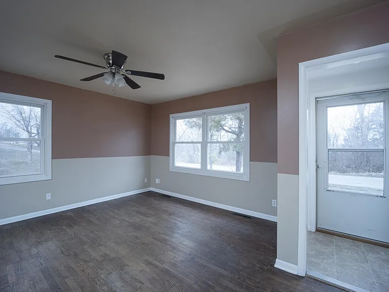 122 E Cleveland Ave — Photo 4