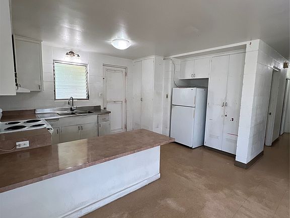4th image of 1817 Wilder Ave
