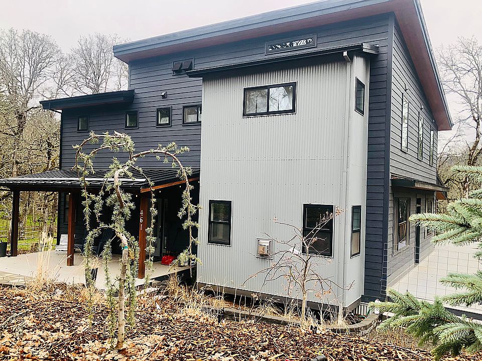 1st image of 461 Cooper Ave