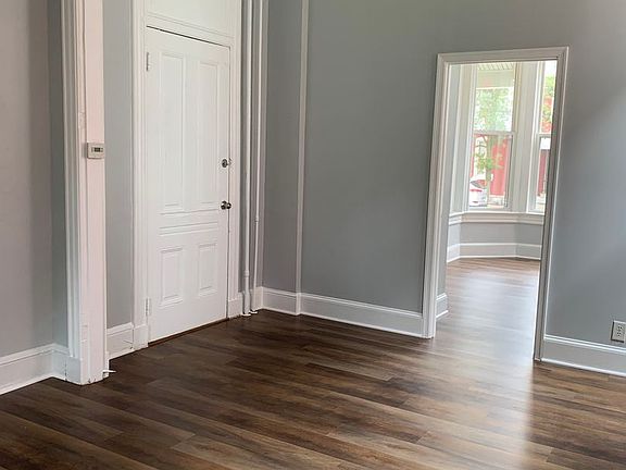 4th image of 51 E Antietam St #6008214