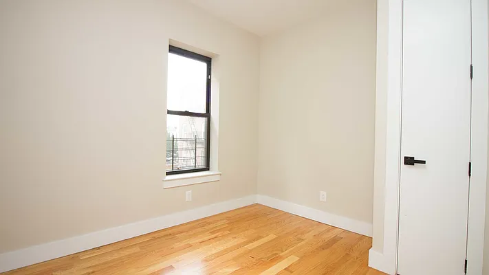 Rented by Nooklyn NYC LLC | media 23