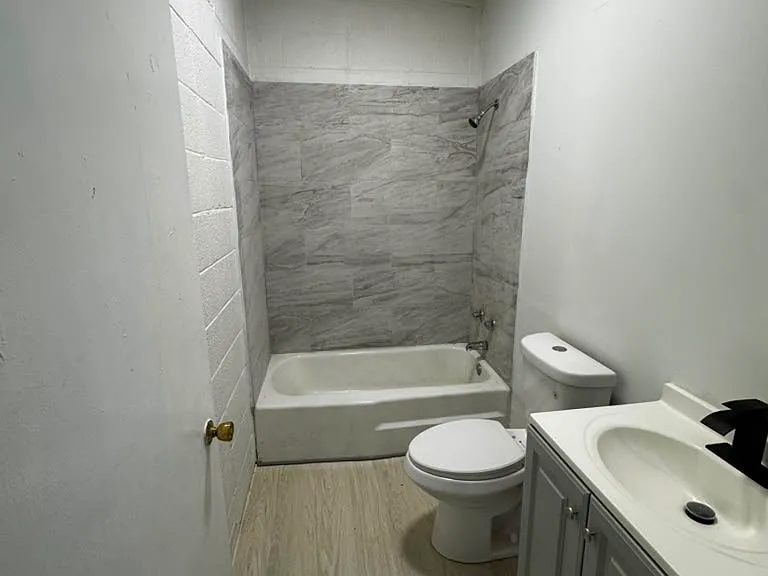 115 Norris Ct — Photo 5
