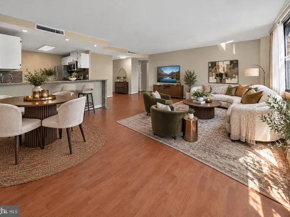 4600 Duke St APT 1511, Alexandria, VA 22304