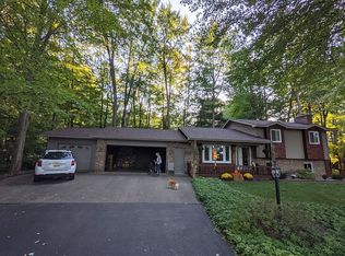 3261 N Lakeside Dr, Sanford, MI 48657