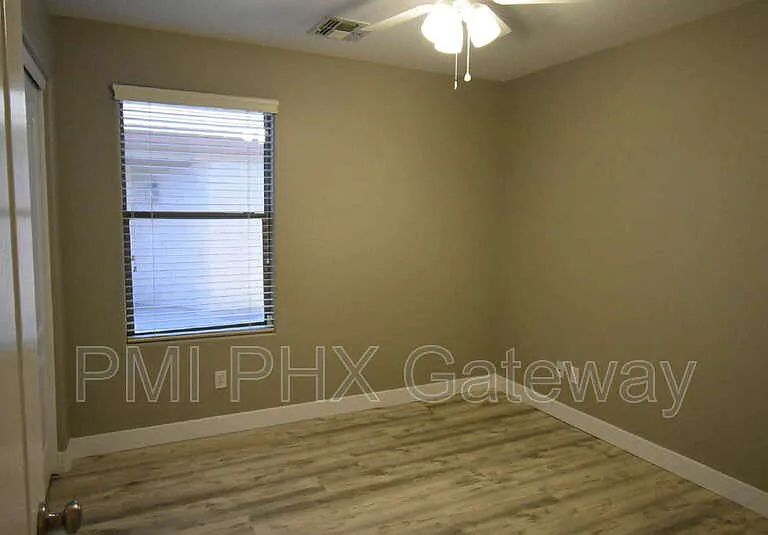 275 W Santa Gertrudis Trl — Photo 12