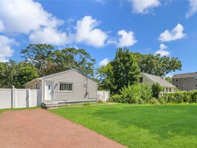 35 S 20th Street, Wyandanch, NY, 11798