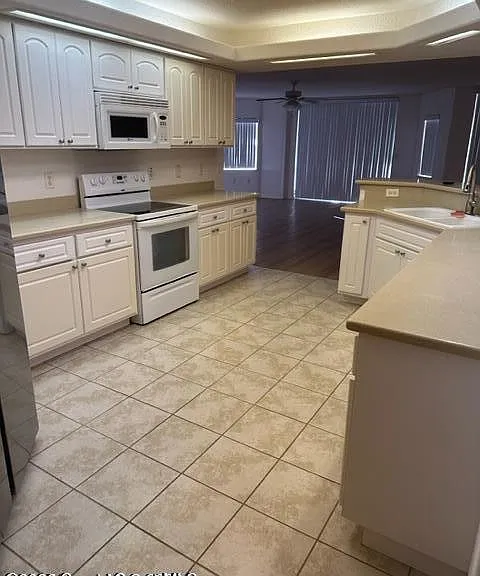 8914 Puerto Del Rio Dr #504 — Photo 3
