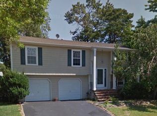 6 Quailtree Ln, Howell, NJ 07731