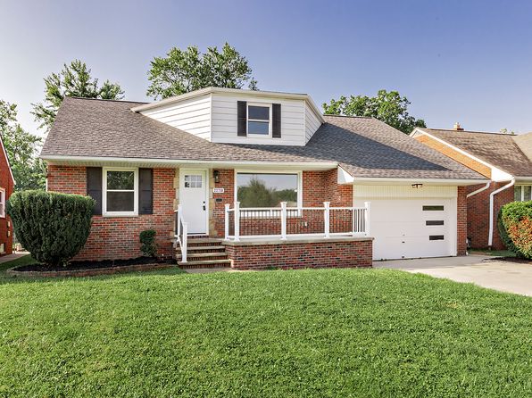 22750 Fairlawn Dr