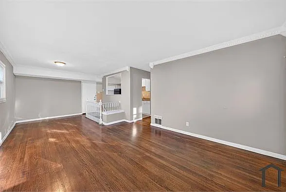 10617 Dunkeld Cir — Photo 7