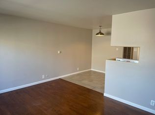 2060 Sutterville Rd APT 4, Sacramento, CA 95822