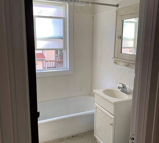 203 16th St S #306 — Photo 6