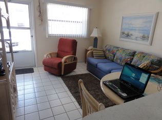 8565 W Gulf Blvd APT 2S, Treasure Island, FL 33706