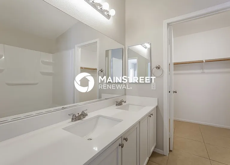 5351 Reardon Ct — Photo 12