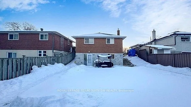 219 Beechgrove Dr #LOWER LVL — Photo 21