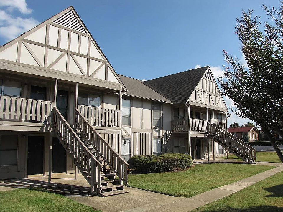 One Bedroom Building
