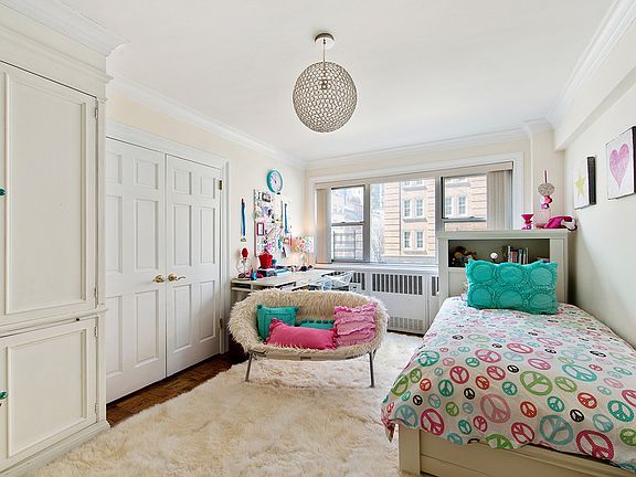 5th image of 40 E 78th St #4D